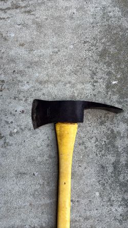 Axe. Pulaski type with 2 blades. 34.5” long