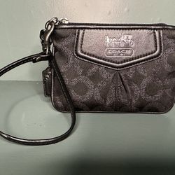 Coach Signature Black Wristlet