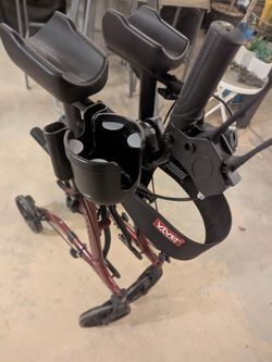 Adult stand up walker - Red