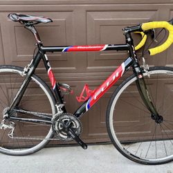 Fuji Roubiax 58cm Road Bike