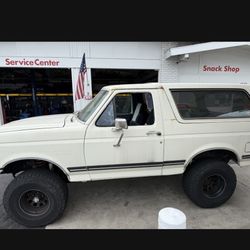 1990 Ford Bronco