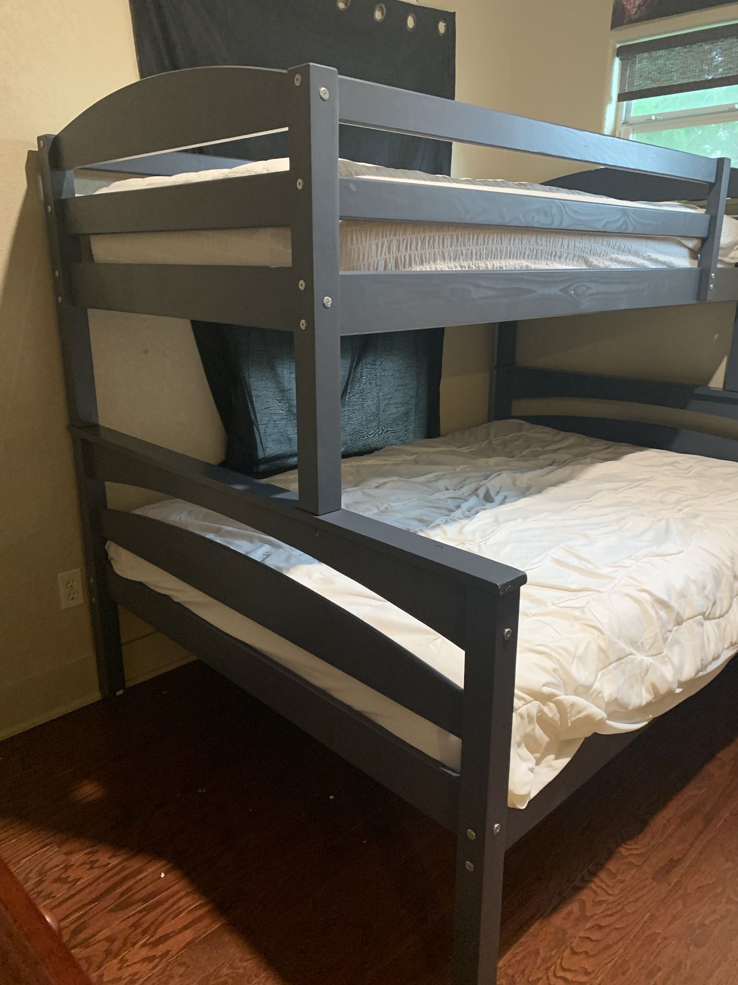 Twin Over Full Size Bunk Bed