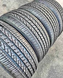 245 50 20 Bridgestone tires Con 80% de Vida Las 4
