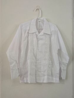 Kids Guayabera Size 6 $20