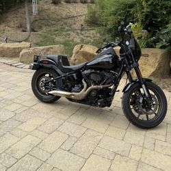 The Cleanest Low Rider A I’ve Every Came Across 