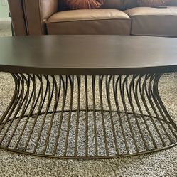 Brand  NEW sturdy Coffee Table 