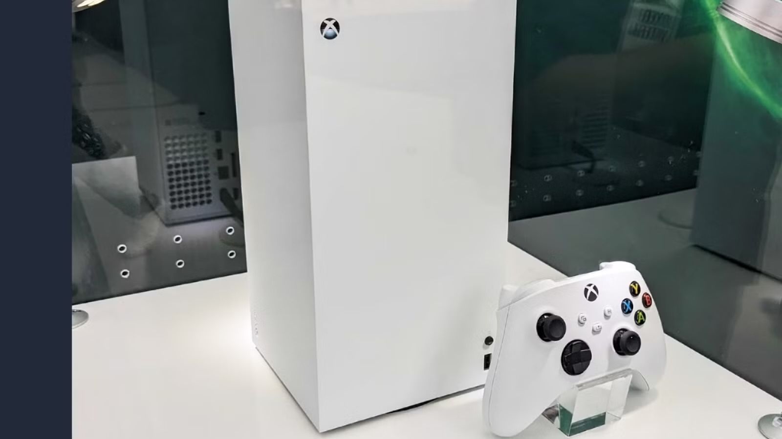 XBOX Series X Digital Bundle..Mint Condition!
