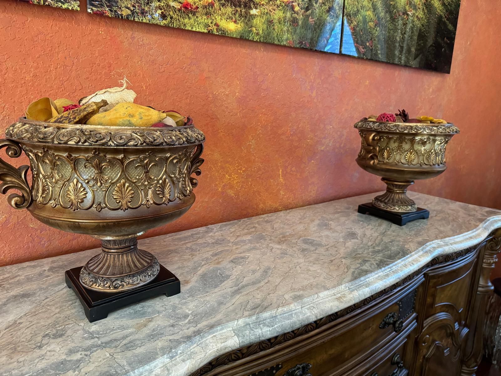 Gold Italian Decor Vases x2