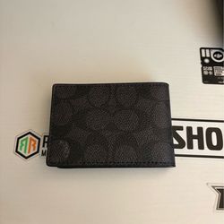 COACH Compact Billfold Wallet