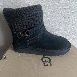 UGG Purl Strap Boot Black Size 6.