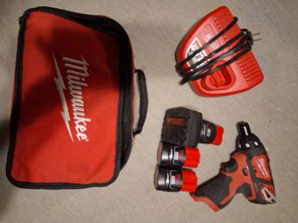 Milwaukee compact tools bundle