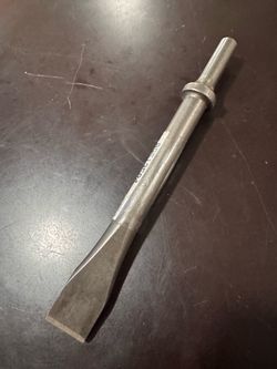 Ajax Tool Works 910 Flat Chisel for .401 Shank Air Hammer with 3/4in. Wide Blade x 6-1/2in. Total Length