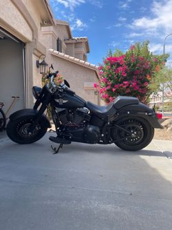 2011 Harley Davidson fat boy lo (Softail)