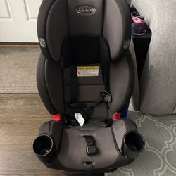Graco Front Facing Booster Seat 26-65 Pounds