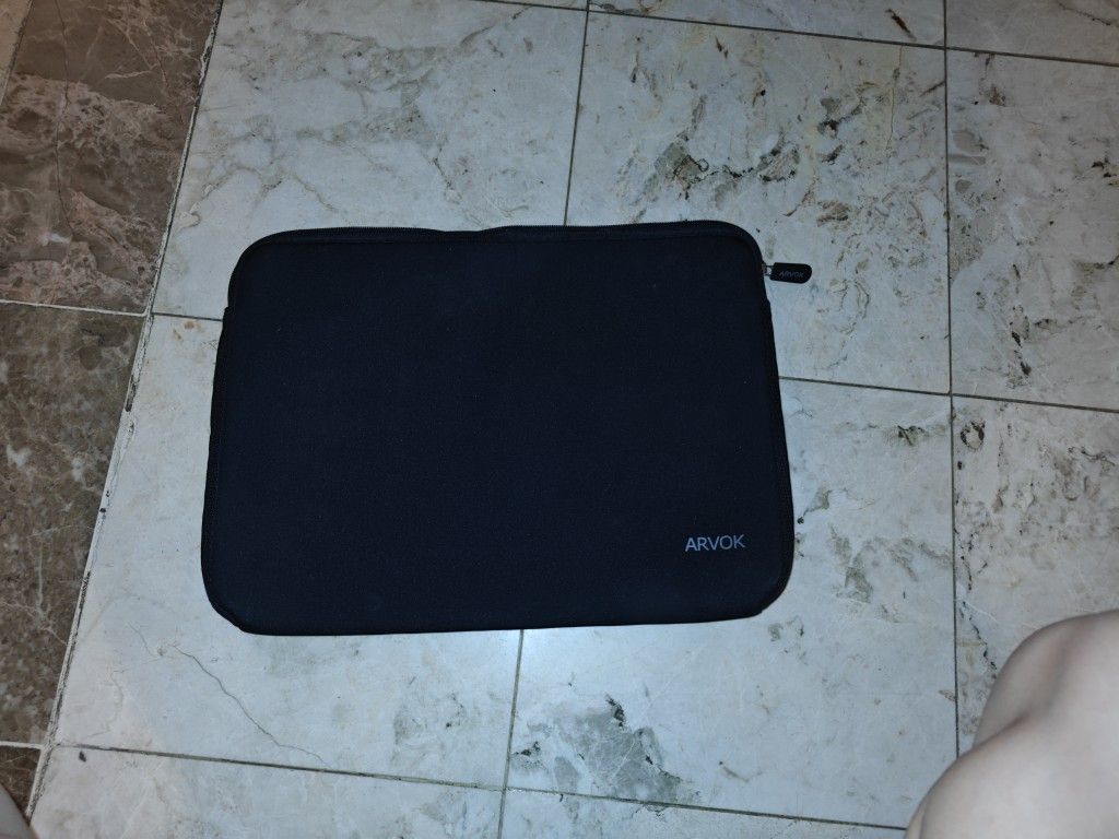 Arvok Foam laptop sleeve Case 16 X 11.5 In