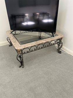 Cocktail table with two matching end tables