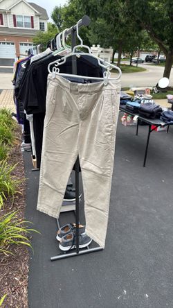 EXPRESS MEN’S KHAKI PANTS