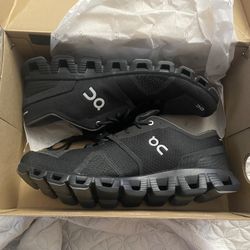 On Shoes Sneakers Cloud X Men’s Size 12