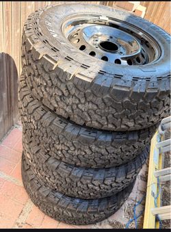 4 Brand New Tires w/Black Rims