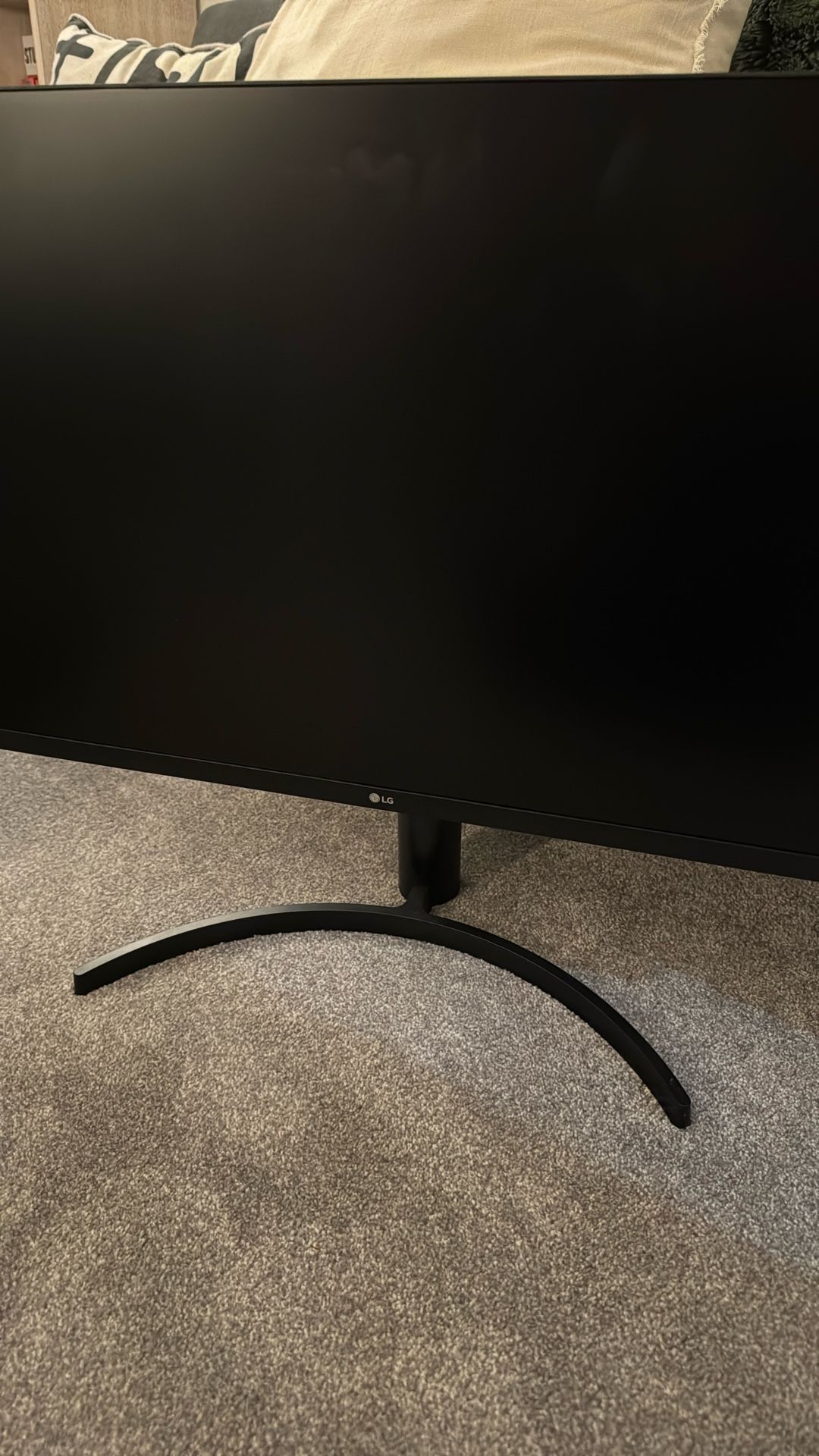 LG 32” Monitor