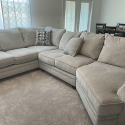 Sectional Sofa