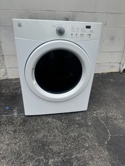 Gas dryer kenmore white w 27