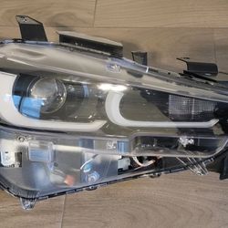 2023 Mazda CX5 OEM Headlight Right Side Full LED