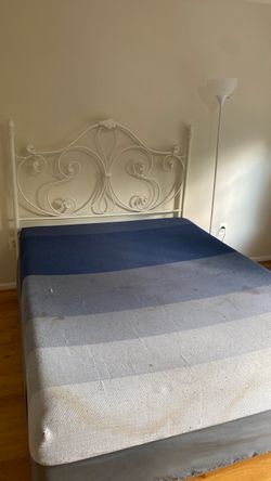 Free Queen Sized Bed for Free.