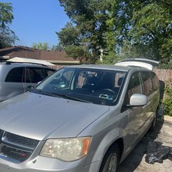 2012 Dodge Caravan