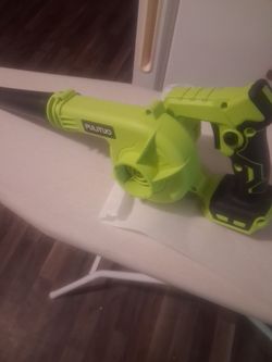 PULIUTO BATTERY OPERATED BLOWER