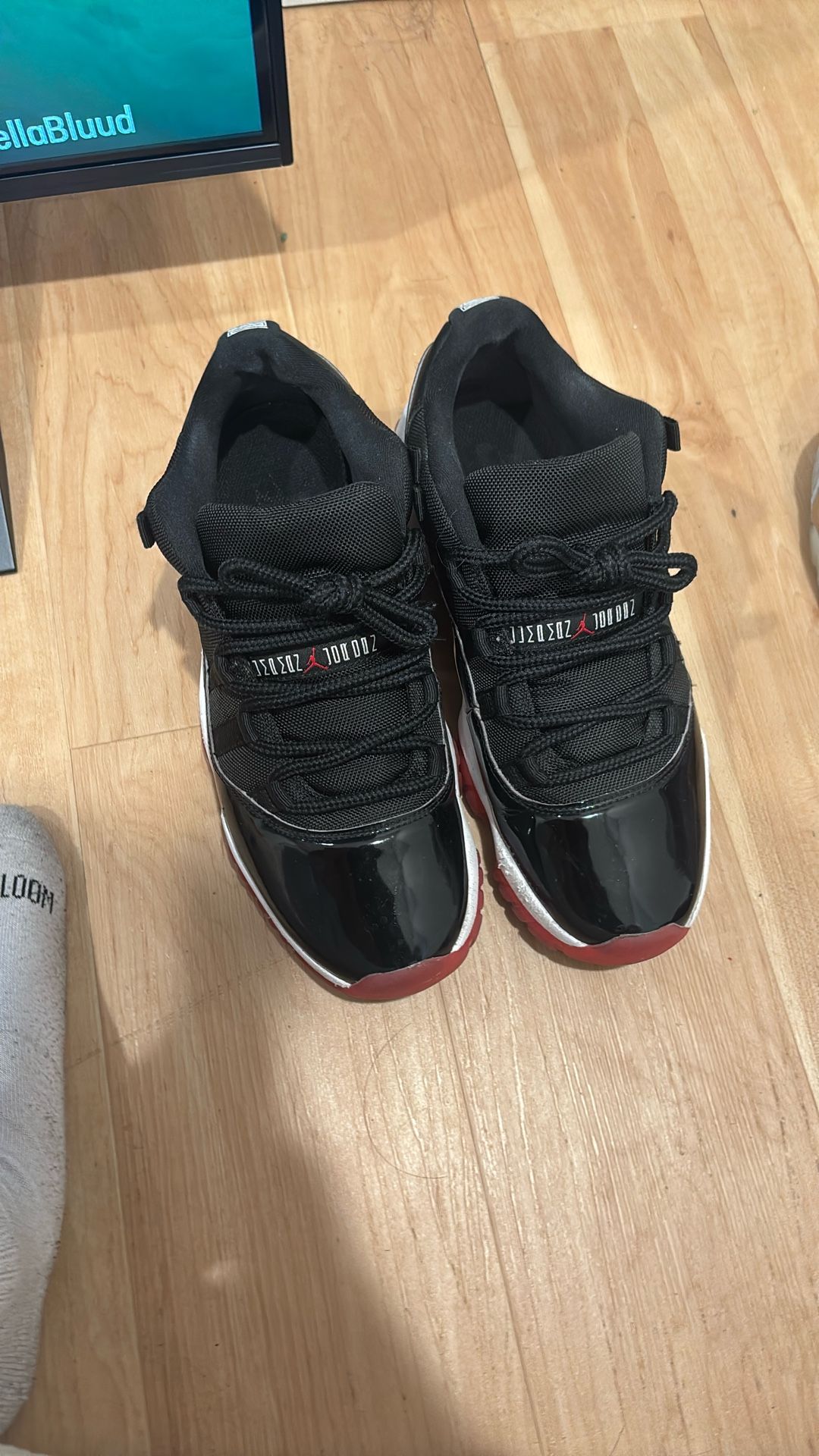 Jordan 11s