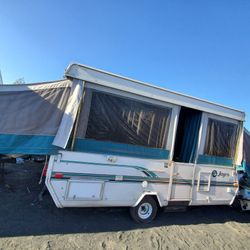 1996 Pop Up Trailer