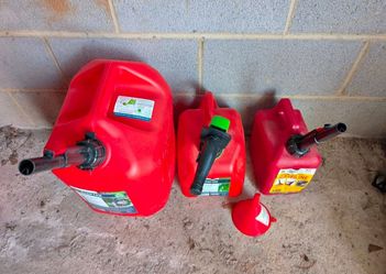 Gas Cans + Funnel — 3 Cans (Various Sizes)