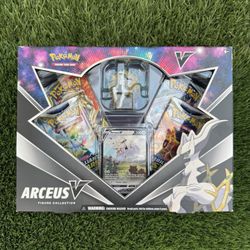 Arceus V Figure Collection