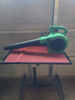 Hitachi leaf blower