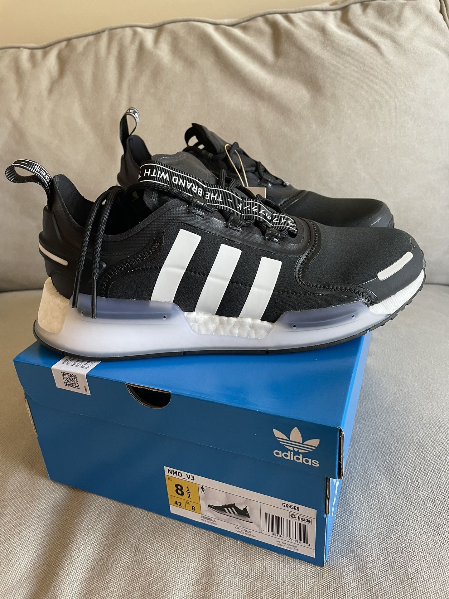 Adidas NMD_V3