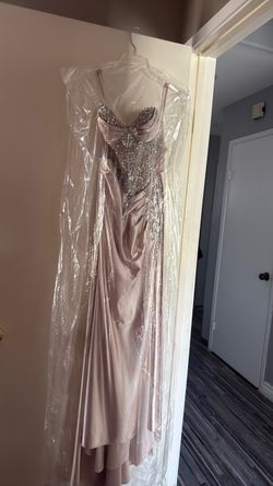 Beautiful Champagne Satin Formal Gown