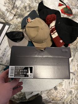 Nike Air Force 1 Triple Red