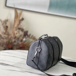 Half-Moon Bag 