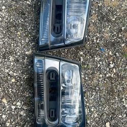 Headlights For A Chevy Trailblazer 