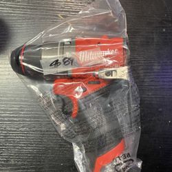 Milwaukee M12 Fuel Hammer Drill 