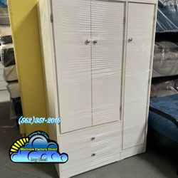 Tall White Wood Clóset Wardrobe With Storage Shelves 