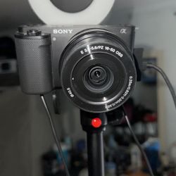 SONY ZV-E10 