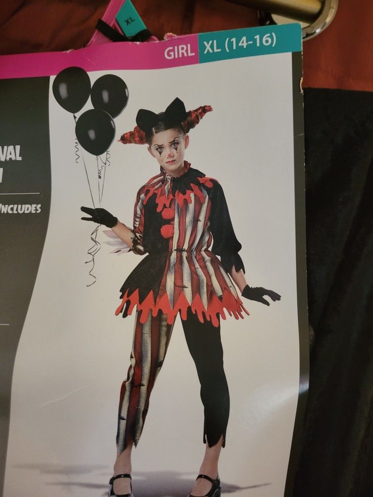 Youth Halloween costume extra large
