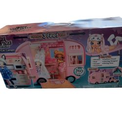 Nana  Suprise  Cat Camper 
