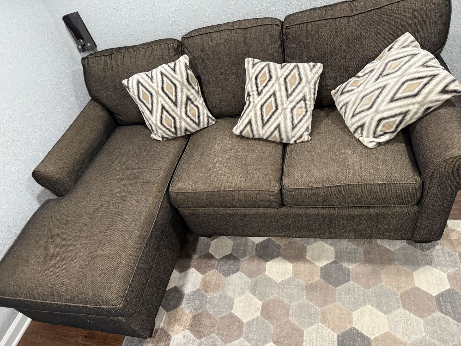 Nice Sofa 
