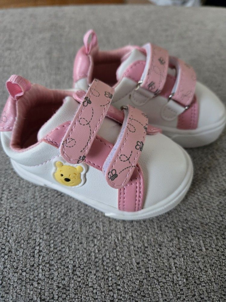 Winnie The Pooh Shoes Toddler Size 3