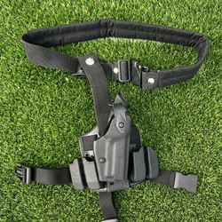 Safariland  DropLeg 6004 SLS Tactical Holster