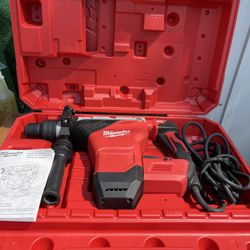 Milwaukee 15 Amp 1-3/4 in. SDS-MAX Corded Combination Hammer with E-Clutch