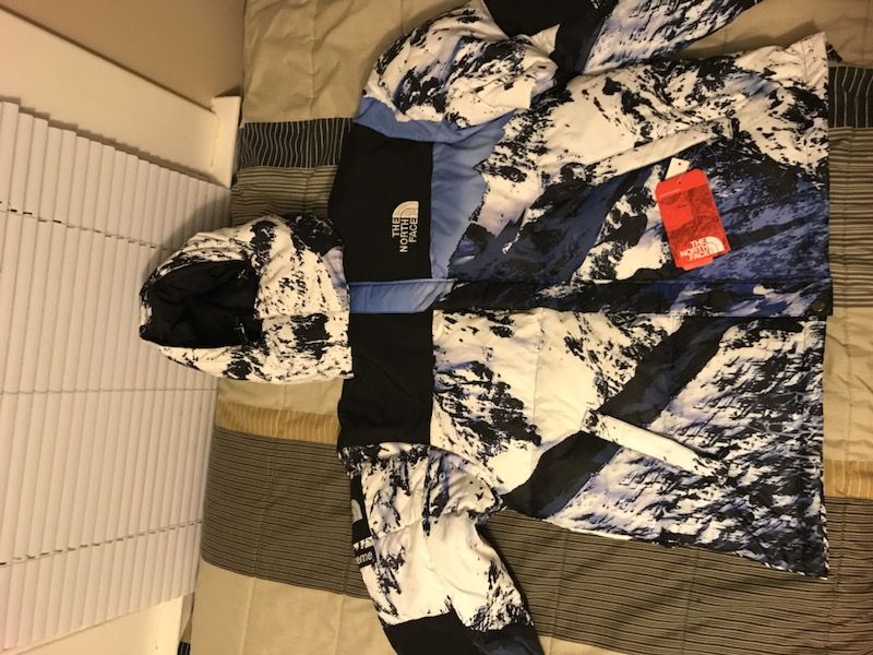 Supreme north face mountain baltoro jacket